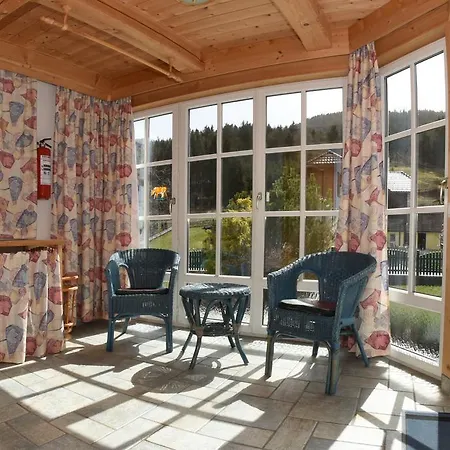 Daire Appartementhaus Parzer Pruggern