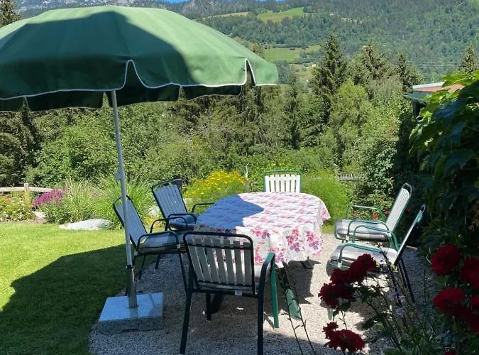 Appartementhaus Parzer *