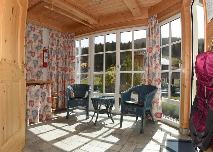 公寓 Appartementhaus Parzer 普鲁格恩